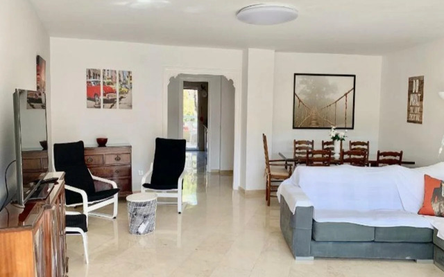 Parque Marbella Apartments