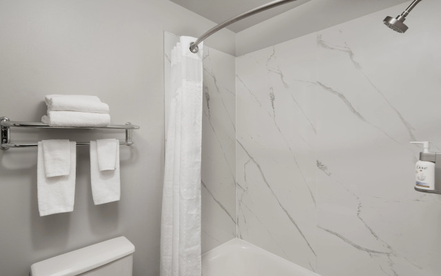 Garner Auburn - Seattle by IHG