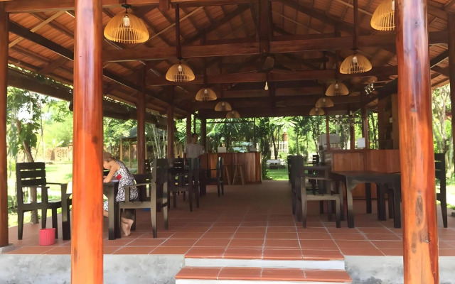 Gold Sand Beach Bungalow