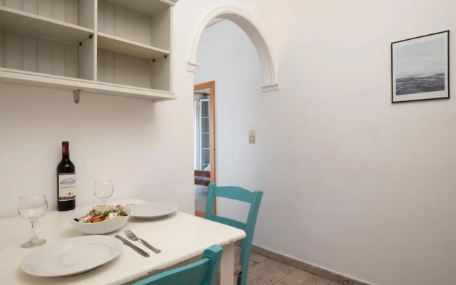 Island Kavos Annex studios