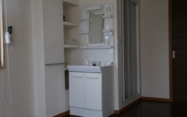 Izu 4 sea ocean reinforced con Double bed Seaview Shared bathroom share – Guest Rooms – Atami