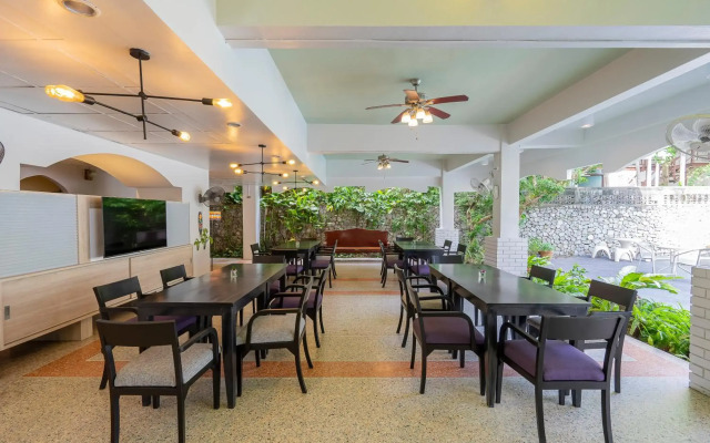 Sawasdee Place Hotel