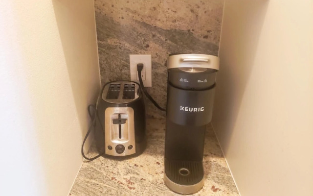 Pass a Grille Beach Views 709-13