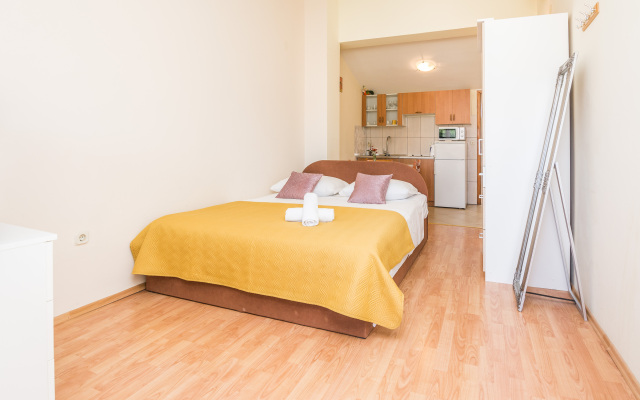 Beachfront Apartment Mira 2