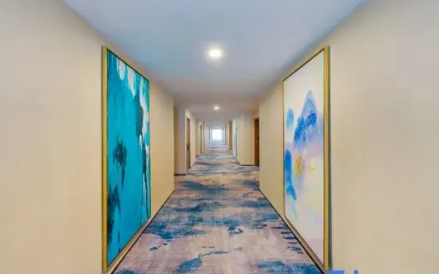 Rifine Hotel (Pingdu Haode Trading City Store )