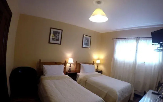 Castleview Golf Course B&B