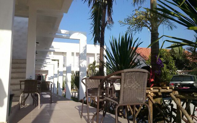 Baan Chom Jan Suan Phung