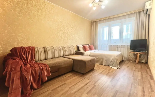 Apartments on Leningradskaya street 4