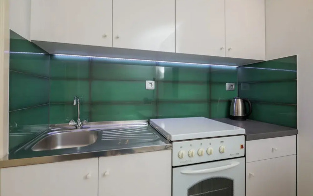 Apartments and Rooms Denis