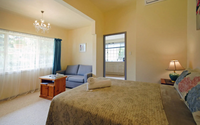 Riverview Boutique Motel