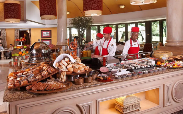Peermont Metcourt Suites