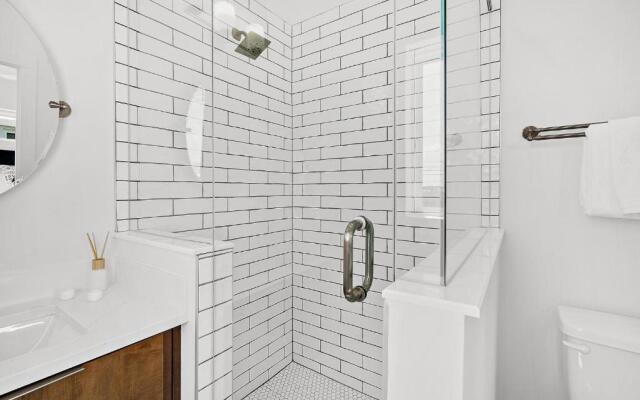 200 Riberia - Downtown Waterfront Luxury Home