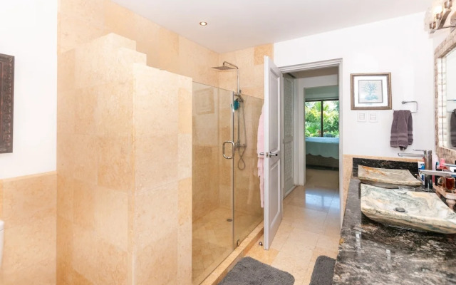 Pristine Bay 1316 2 Bedroom Home