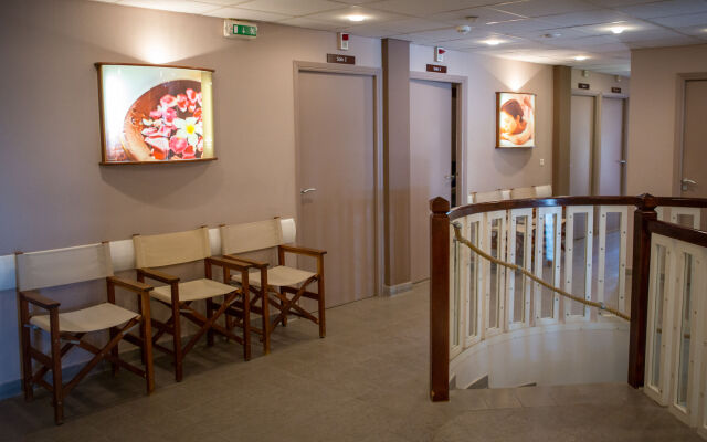 Mercure Thalasso and Spa Port Frejus