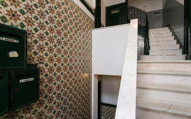 LovelyStay - Cozy 3BDR Apartment in Estrela