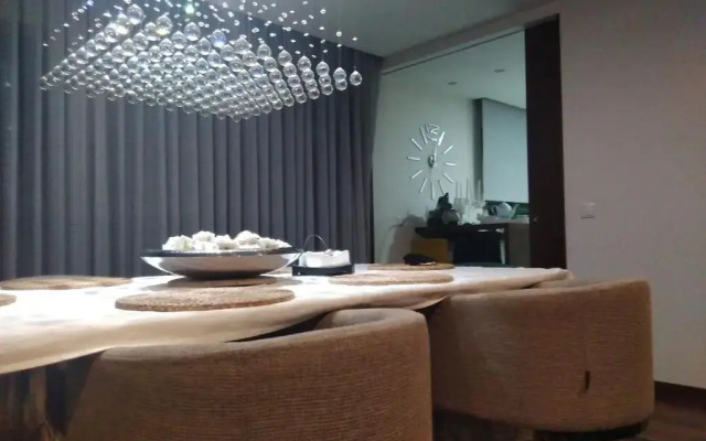 Luxury 3 Bedroom Penthouse With Private Garage
