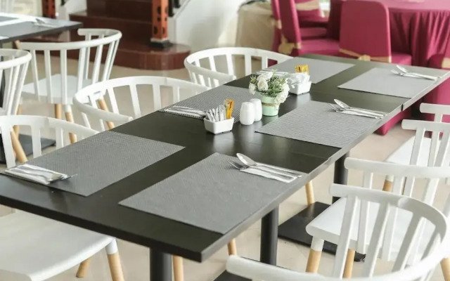 Hotel Tosan Solo Baru