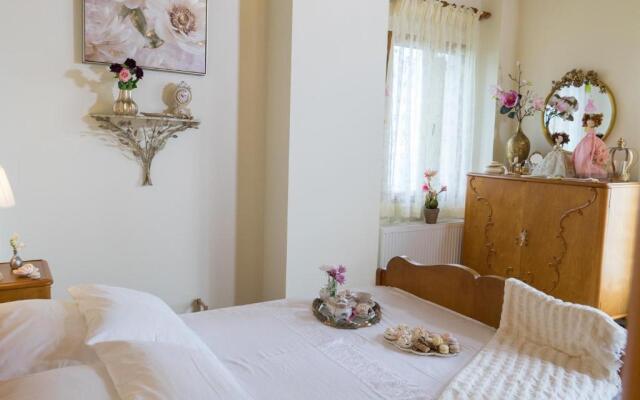 Maria's panoramic seaview House