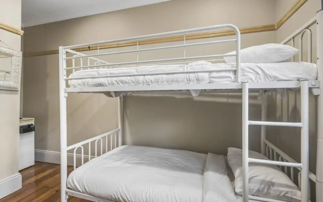 Azzurro Boutique Hotel - Surry Hills