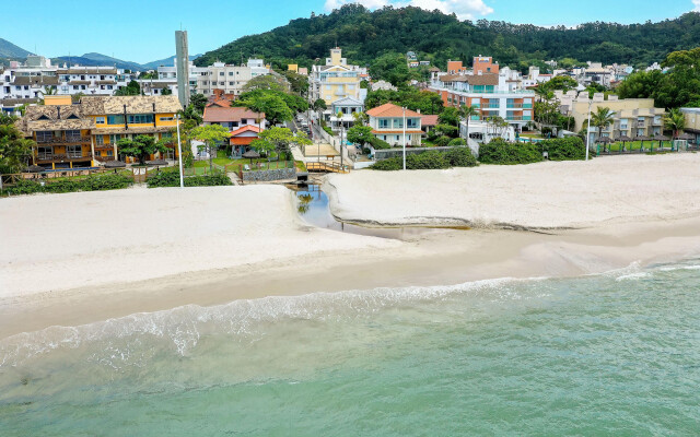 Solar Beach Hotel