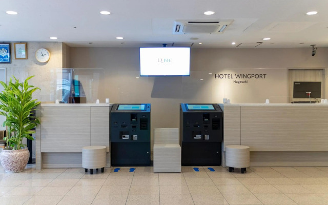 Hotel Wingport