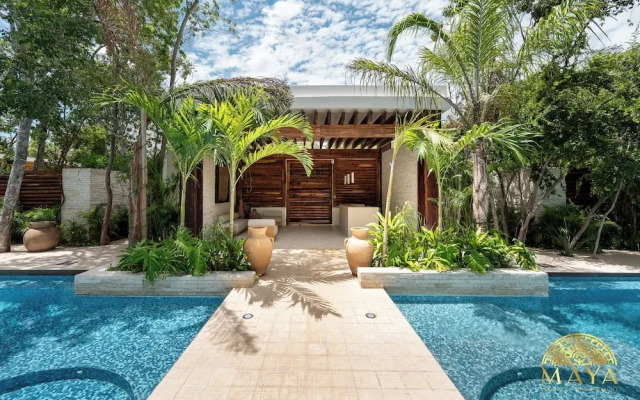 NHOA 101C 1BR Lux Pool access Aldea Zama