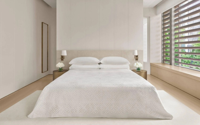 The Singapore EDITION