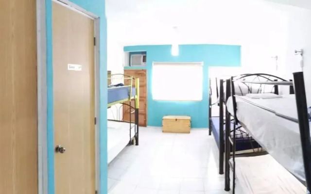 Oyster Hostel
