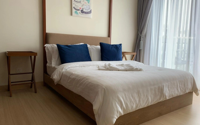 Timurbay Seaview Suite by Guns Studio