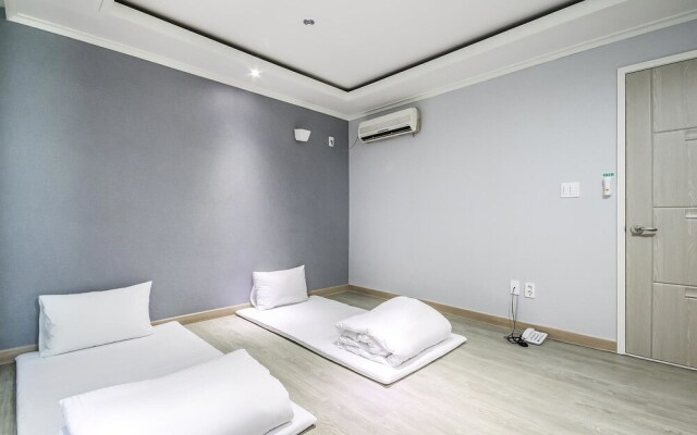 Rapport Hotel Sacheon