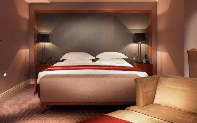 Royal Garden Hotel