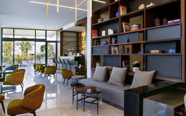 Mercure Larnaca Beach Resort