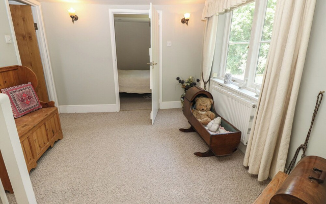 Guildford Farmhouse
