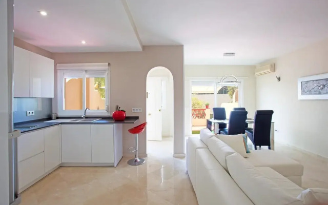 Apartment Pinos de Aloha