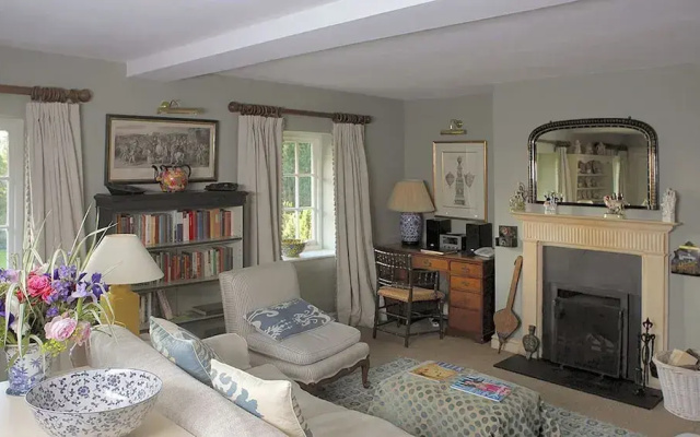 Cheltenham Cottage