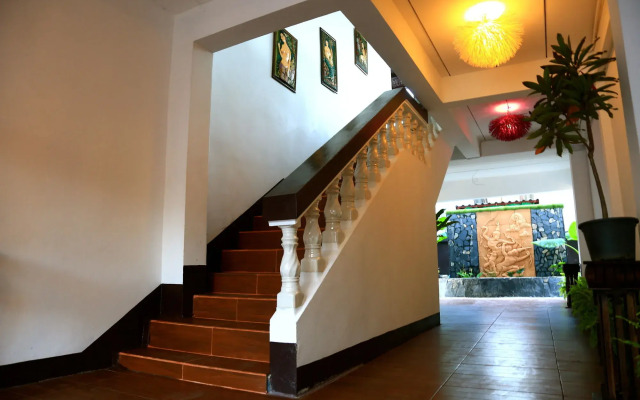 Pai Residence Chiangmai Gate