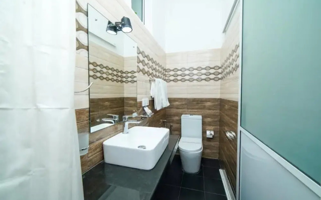 OYO 576 Dazzling Villa