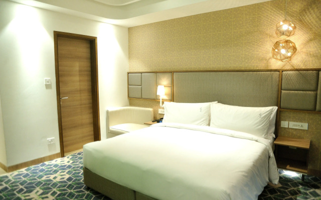 Holiday Inn Gurugram Sector 90