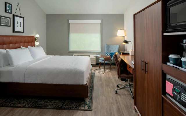 Four Points by Sheraton Dallas Arlington Entertainment District