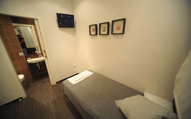 CH Lemon Rooms - Madrid