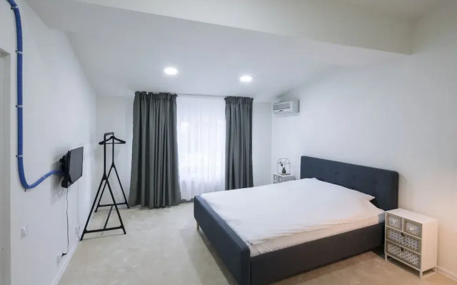 Omega House Hotel
