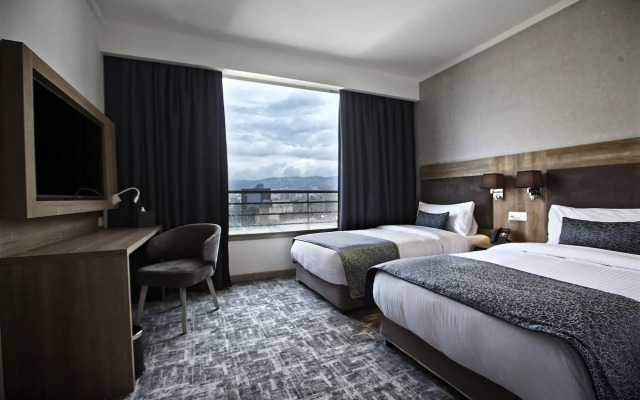 Oaks Beirut