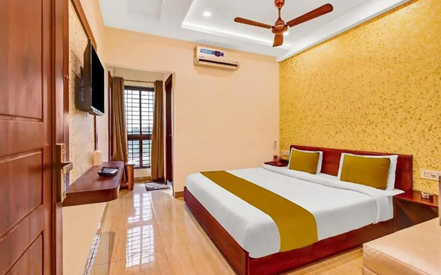 Hotel Grand Palace Banquet by OYO Rooms