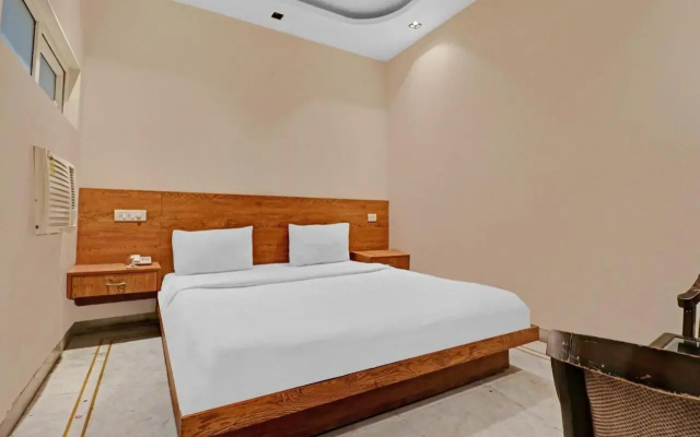 Hotel Good Luck by JMD Group