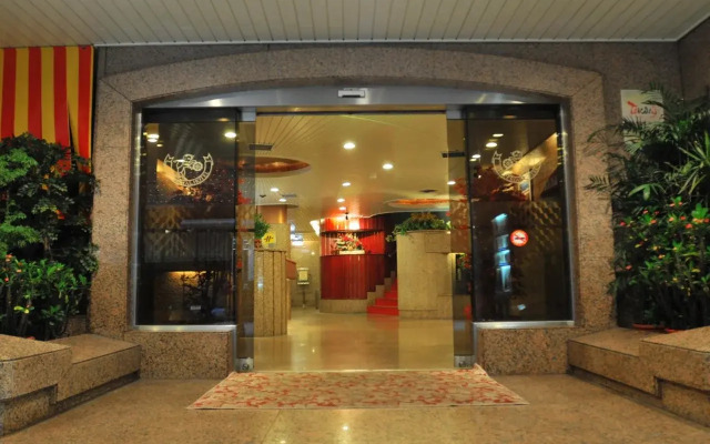 Hua Guo Hotel