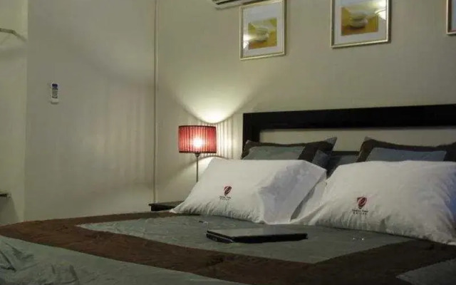 Centrum Tower Suites