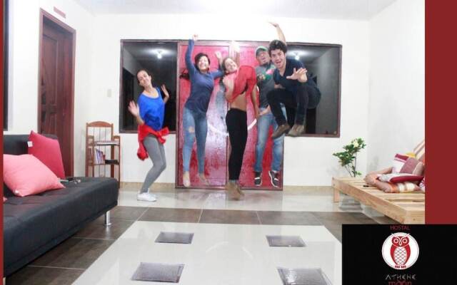 Hostal Athene Moon - Hostel