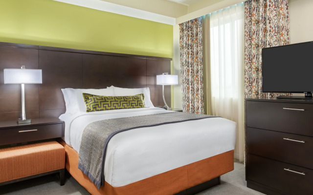 Staybridge Suites Miami International Airport by IHG