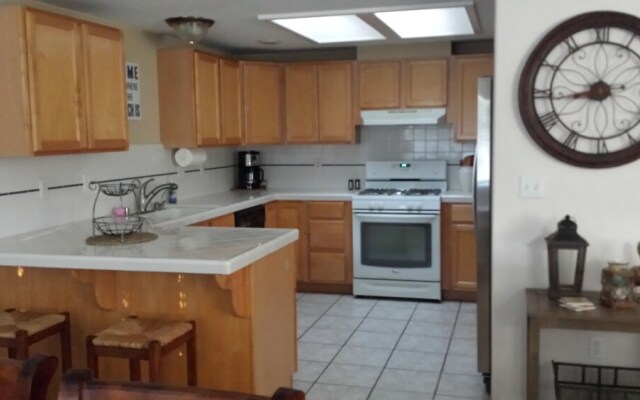 1211 Norswing 3 Bedroom Home by Redawning