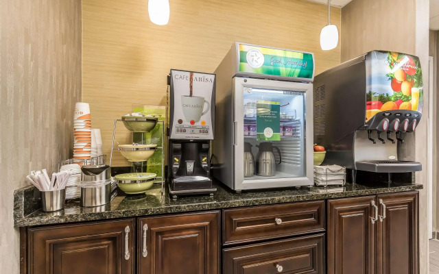 Quality Inn Pleasant View